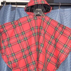 O'Neil of Dublin Hooded Cape - size L